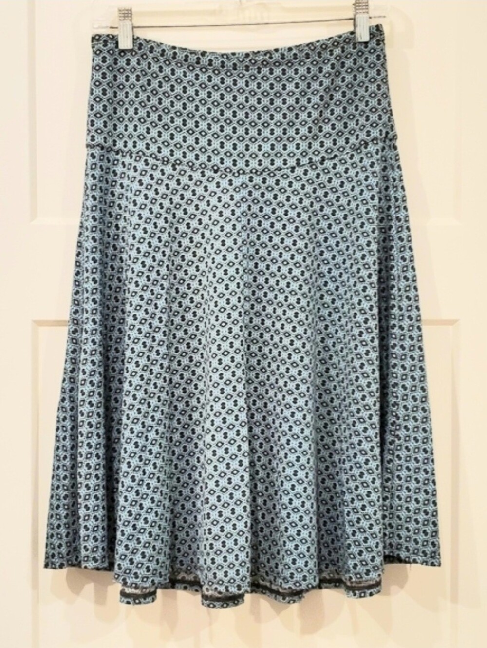 Vintage Midi Stretchy Skirt